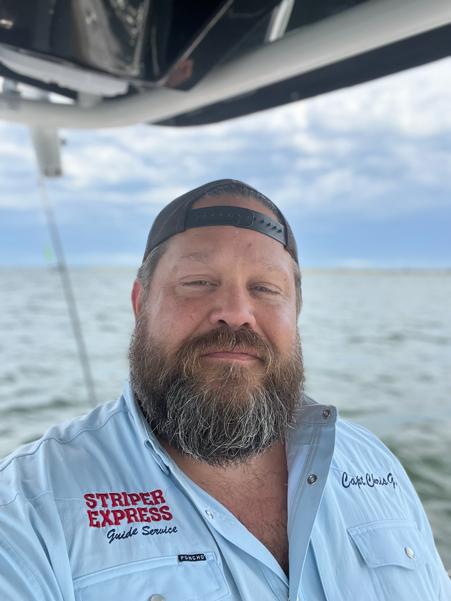 Capt. Chris (Farley)